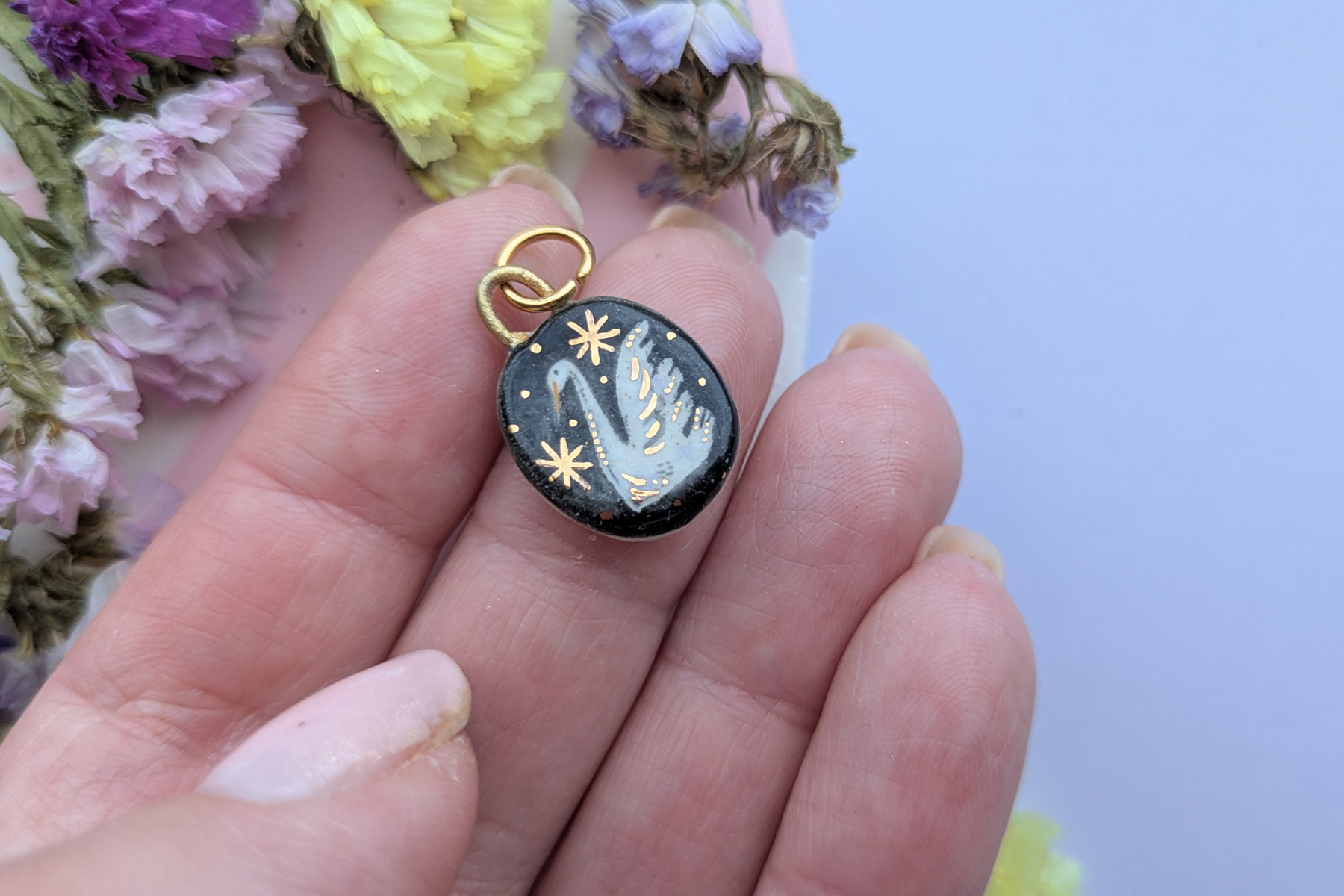 LaylaHolzer_CeramicPendants2026_0 (64)